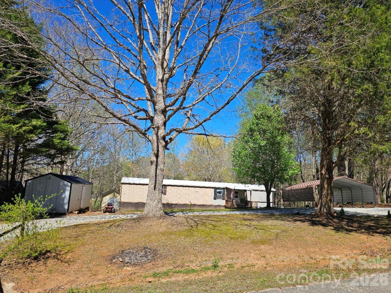 3586 Bridle Path Drive - Photo 1