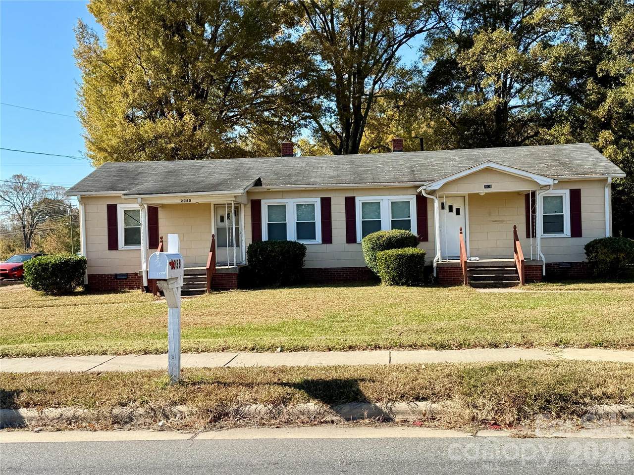 2040 Kannapolis Highway - Photo 1