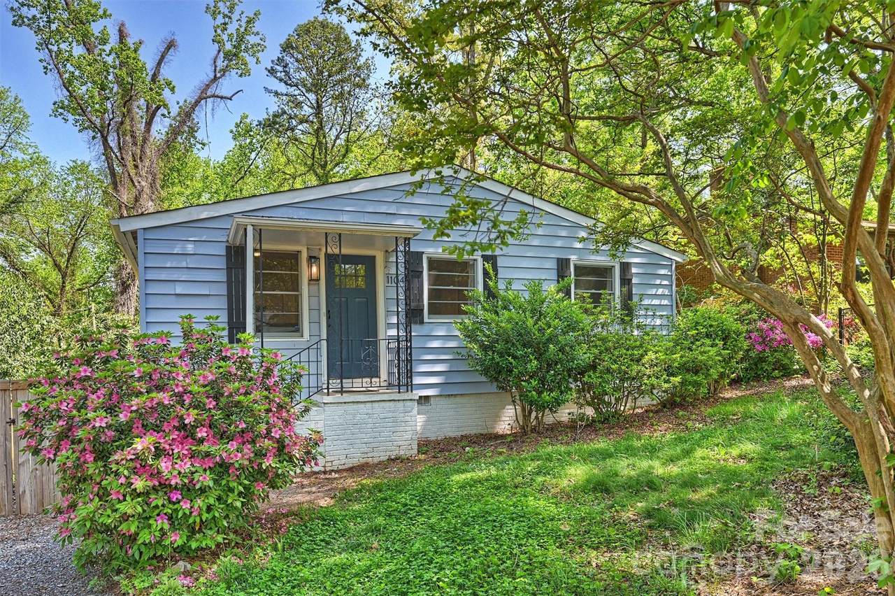 1104 Norris Avenue - Photo 1