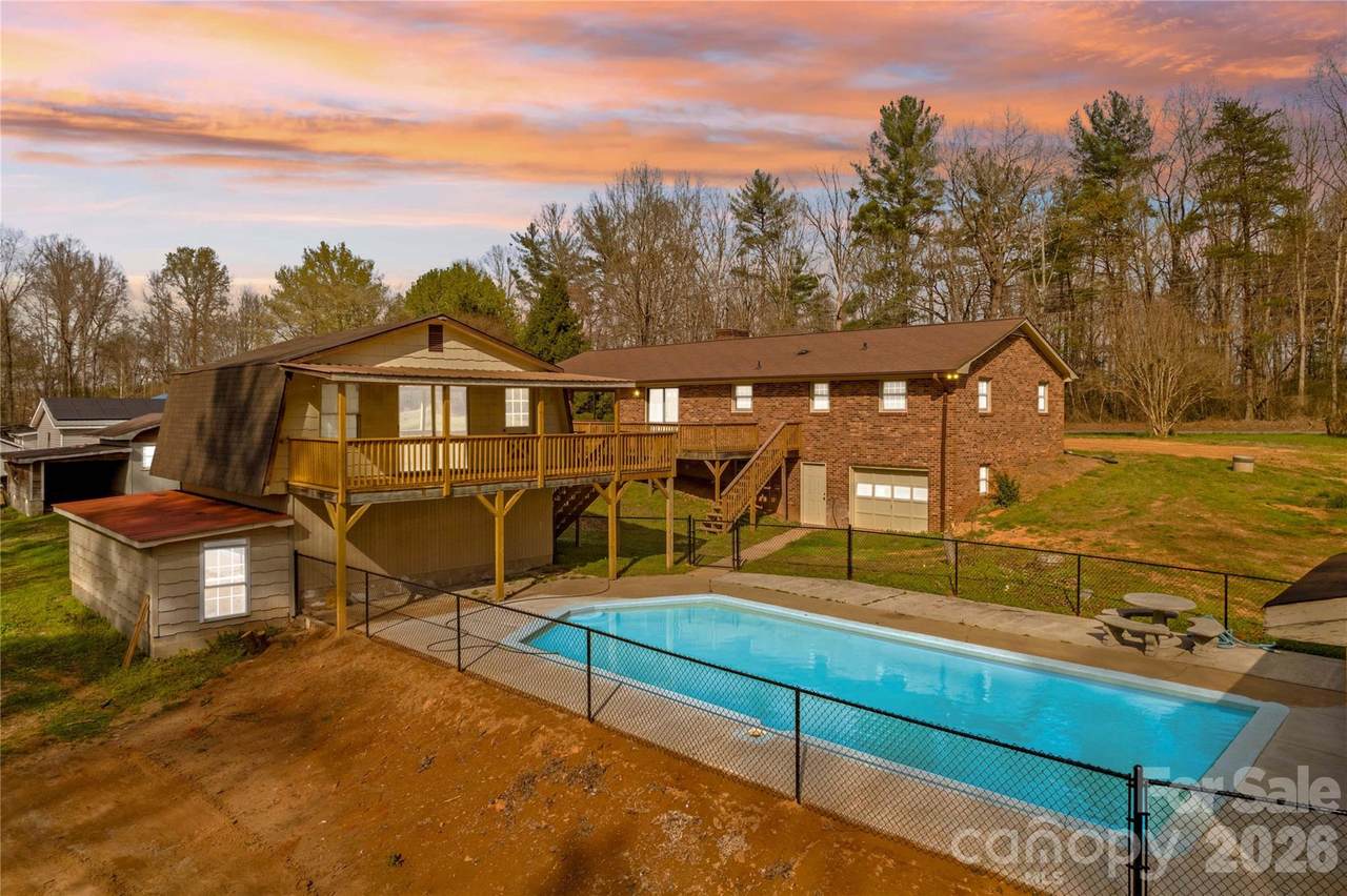1804 Clingman Road - Photo 1