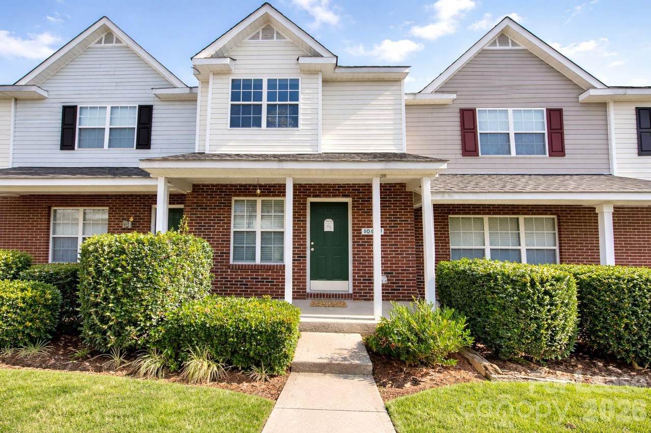 10034 Pergola View Court - Photo 1