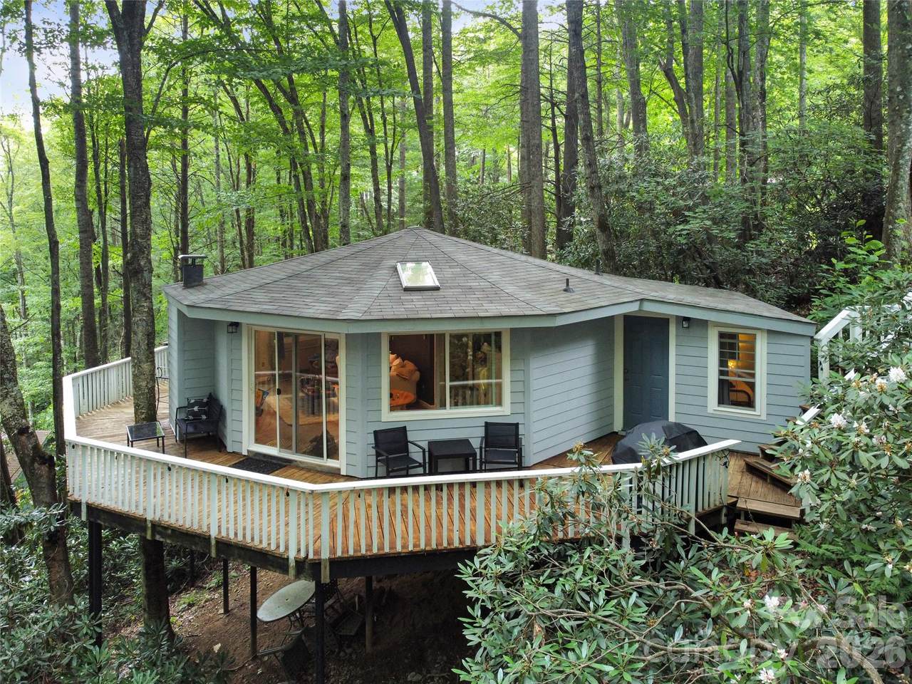 560 Laurel Ridge Road - Photo 1