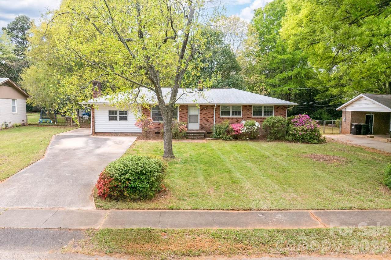 785 Rabun Lane - Photo 1