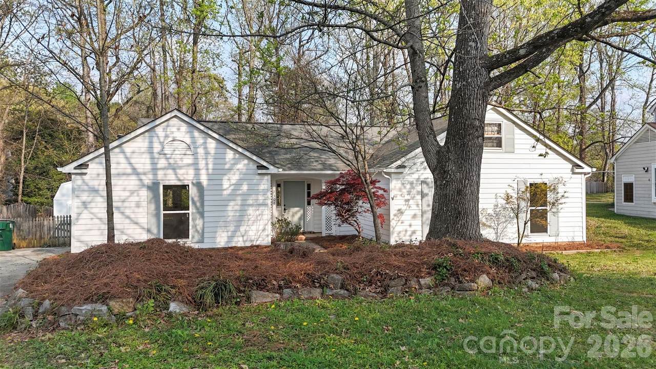 7308 Walterboro Road - Photo 1