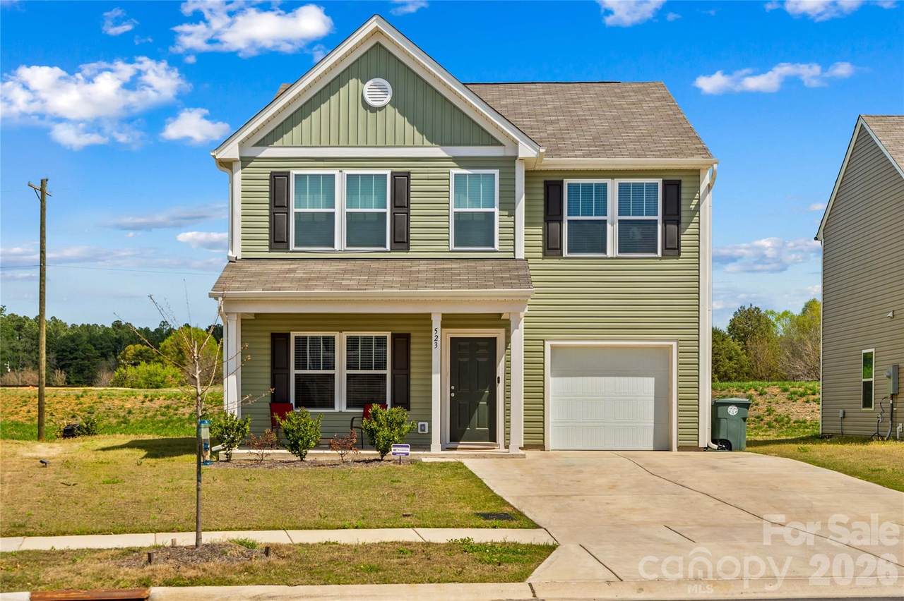 523 Willamette Drive - Photo 1