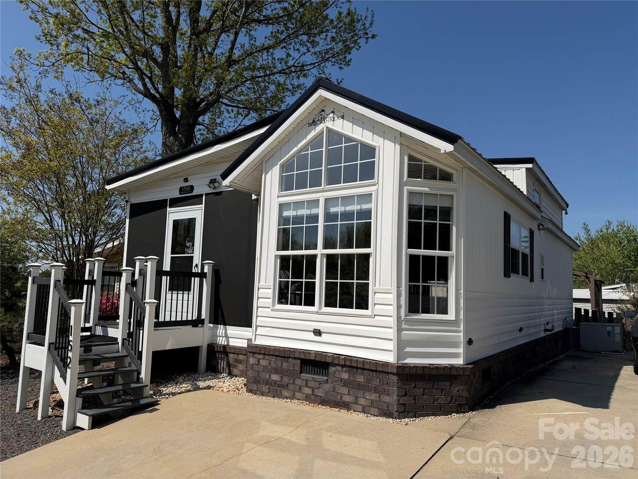 156 Marina Drive - Photo 1