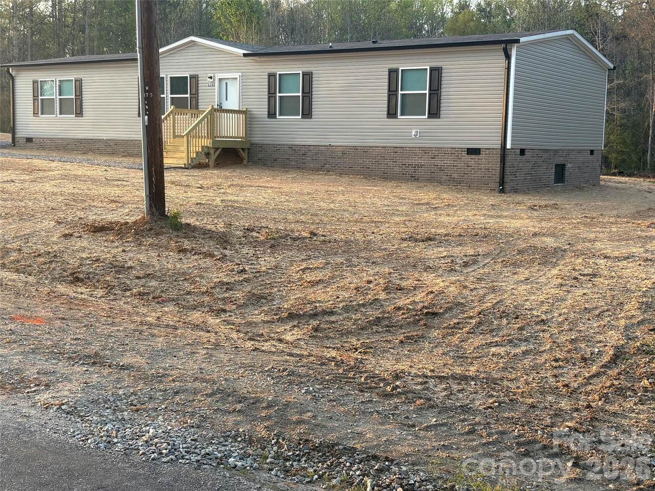 6280 Old Us 70 Hwy - Photo 1