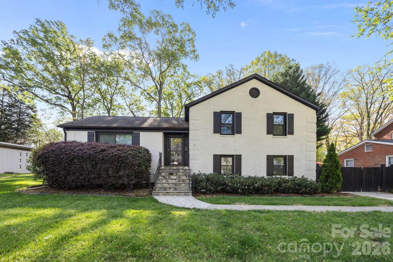 5501 Londonderry Road - Photo 1