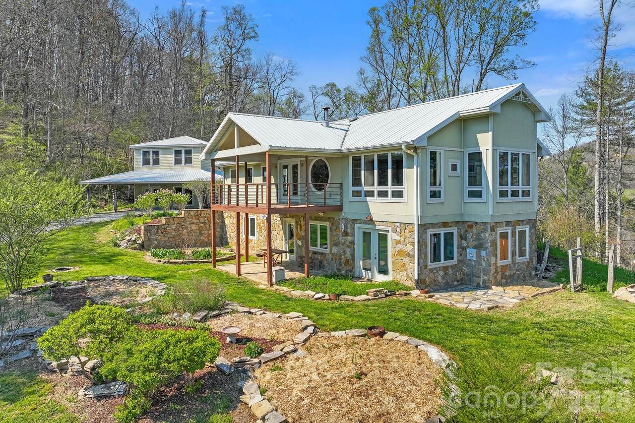310 Burr Ridge - Photo 1