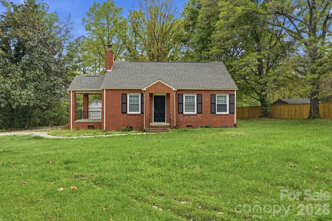 8825 Mcclure Circle - Photo 1