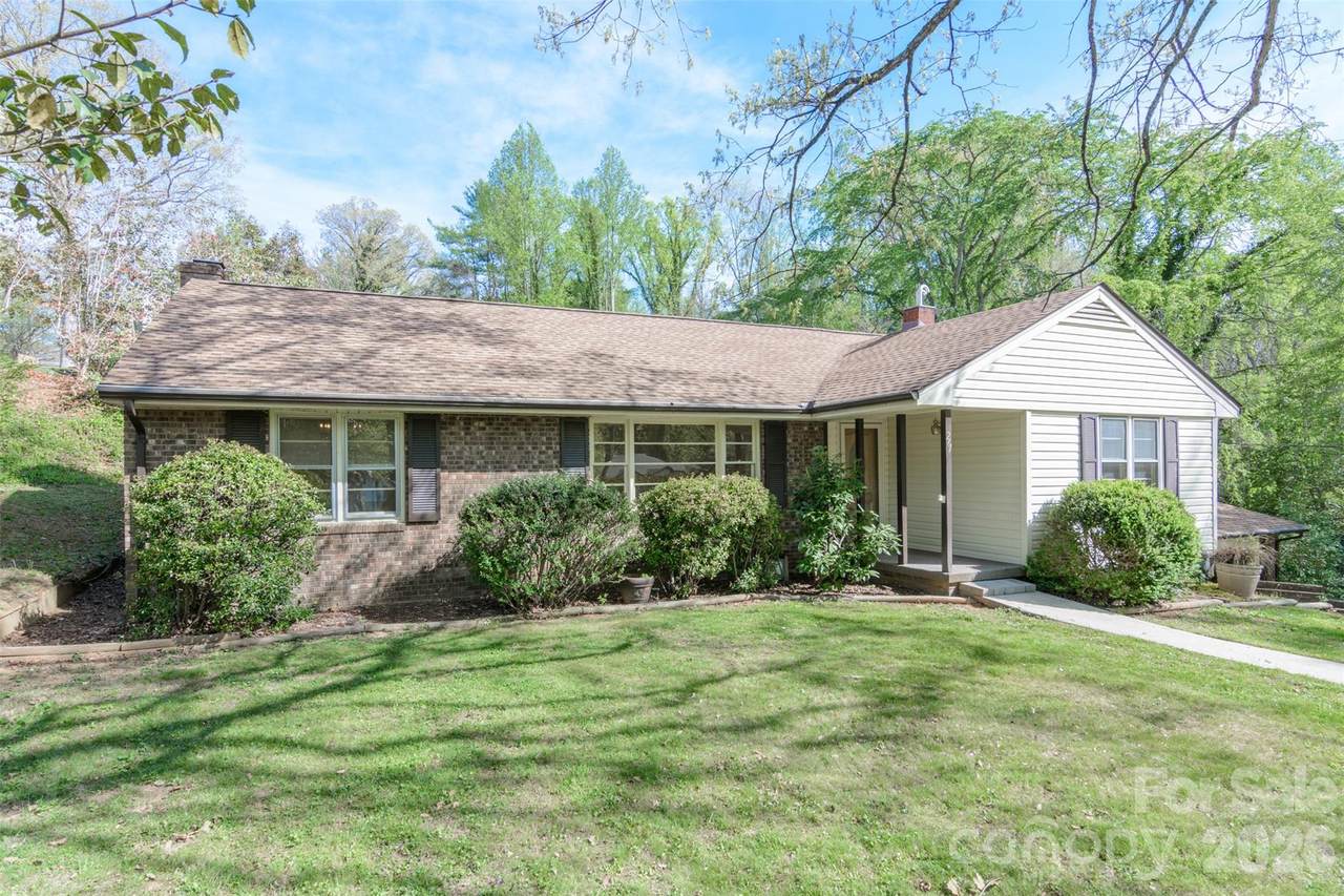 261 Cedar Lane - Photo 1