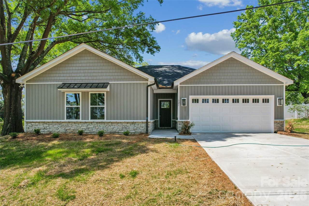 321 Henderson Circle - Photo 1