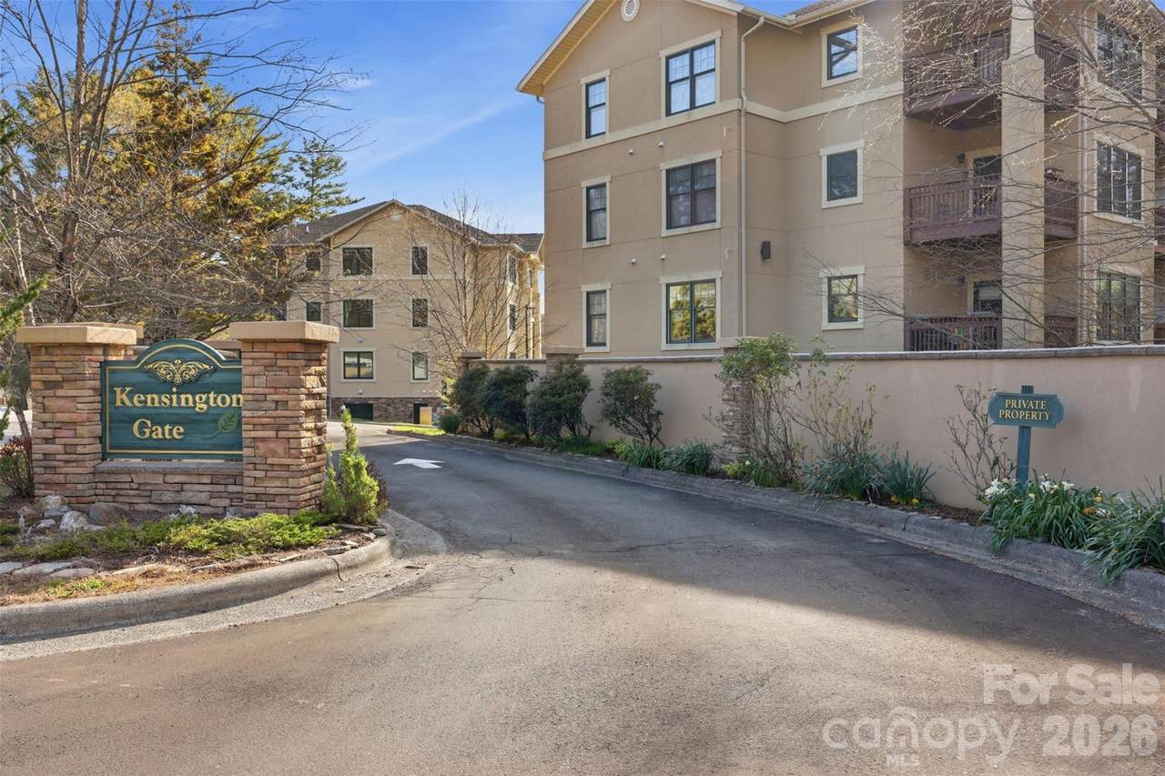 155 Gateway Drive - Photo 1