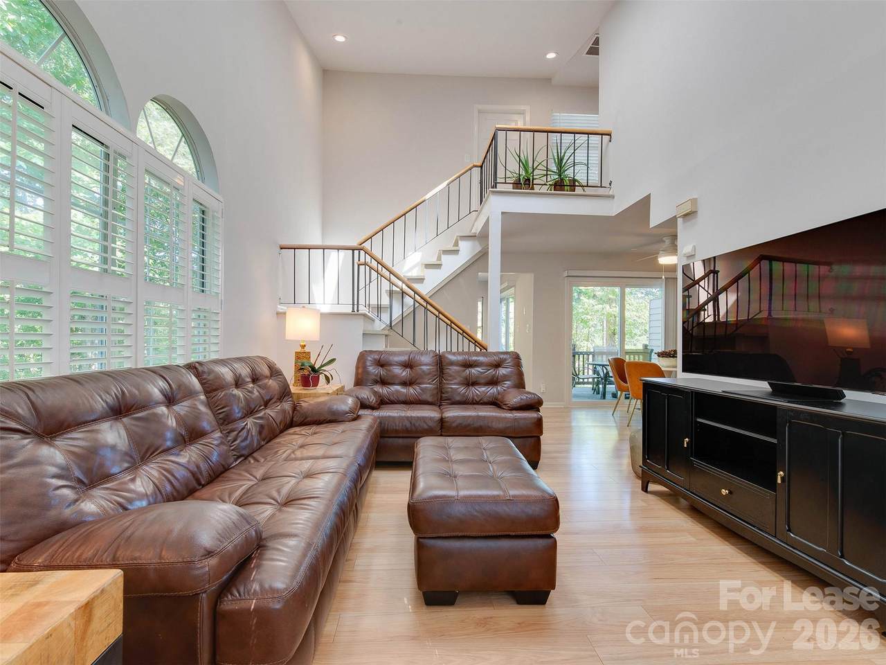 https://bt-photos.global.ssl.fastly.net/cmls/1280_boomver_1_4366936-1.jpg