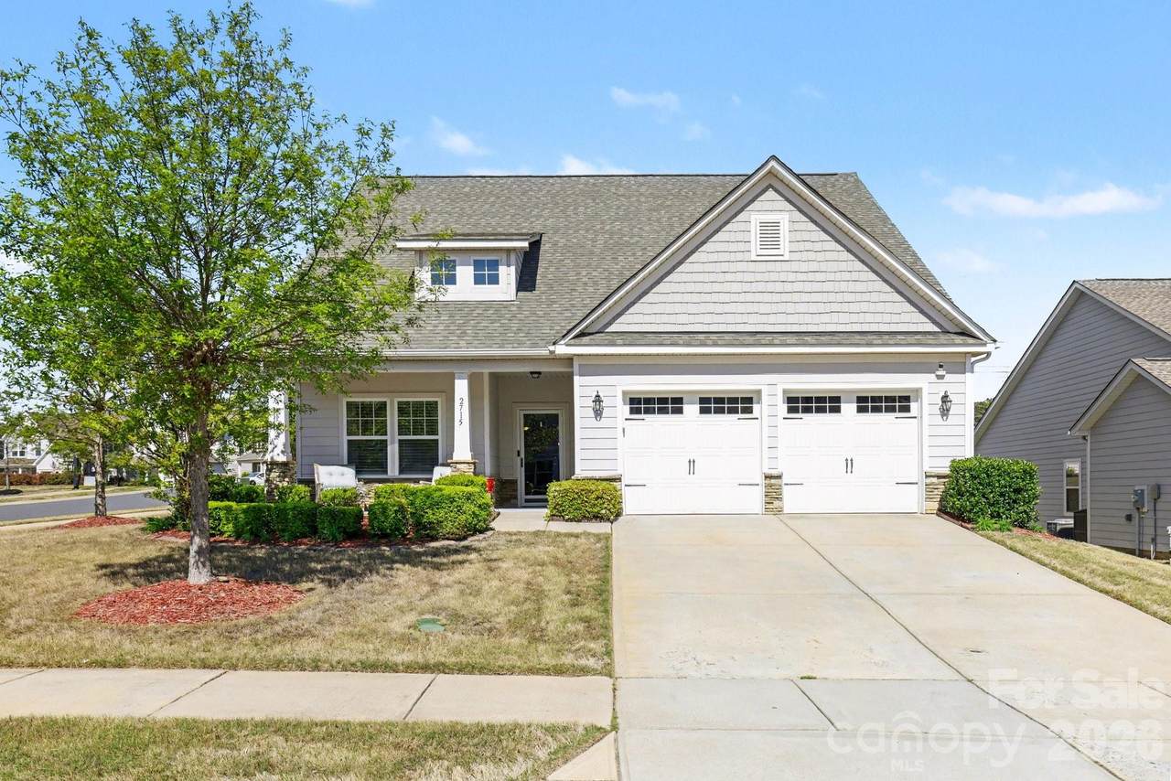 2715 Watergarden Street - Photo 1