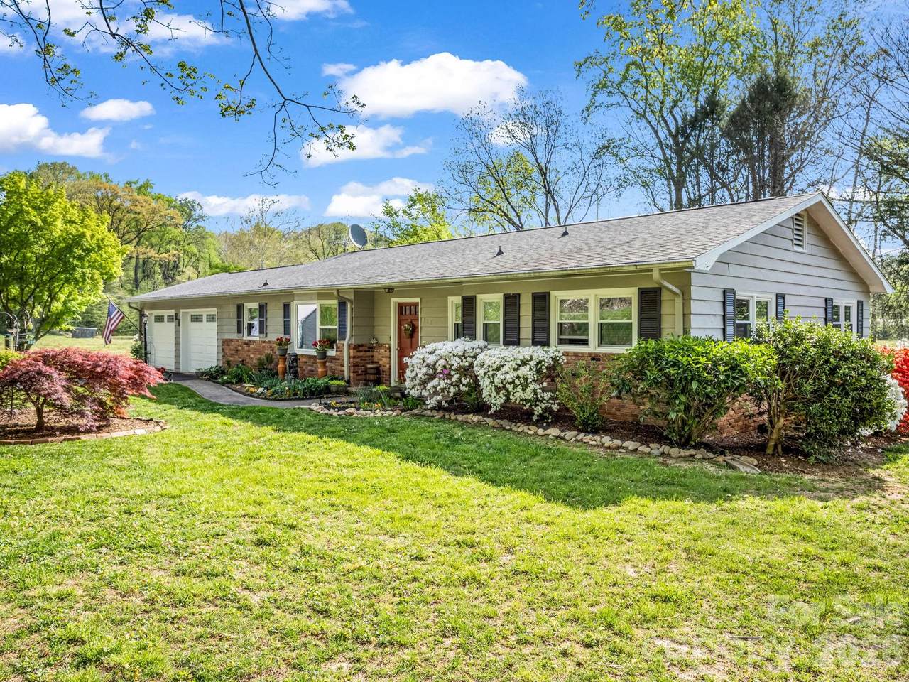 120 Warrior Drive - Photo 1