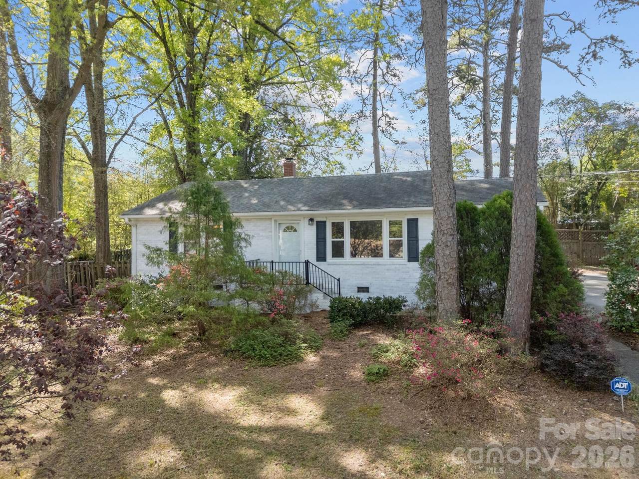 127 Lilly Avenue - Photo 1