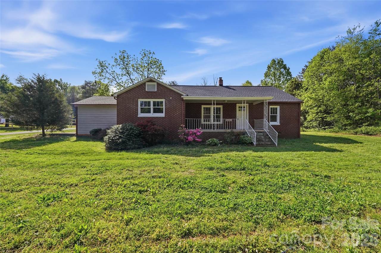 2231 Claremont Road - Photo 1