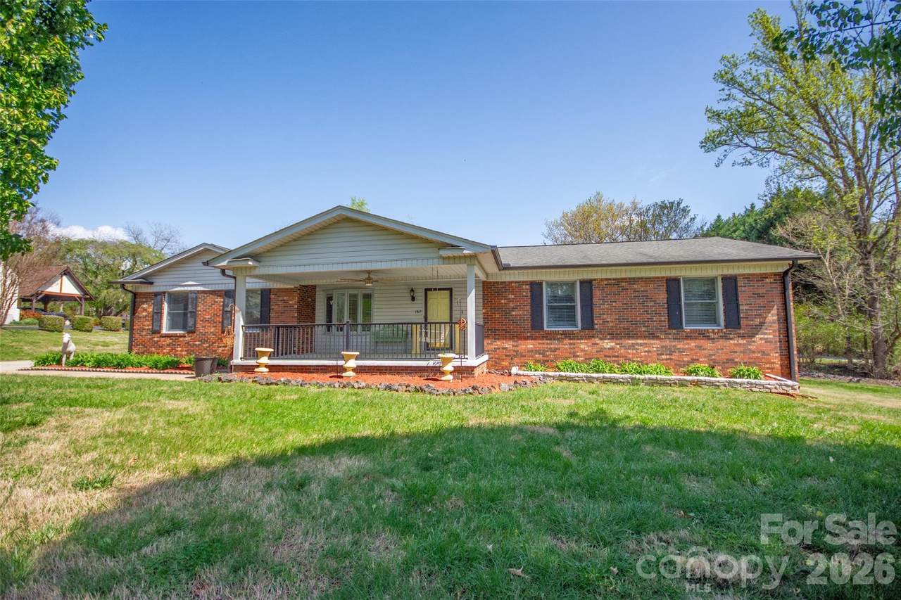 167 Southwood Drive - Photo 1