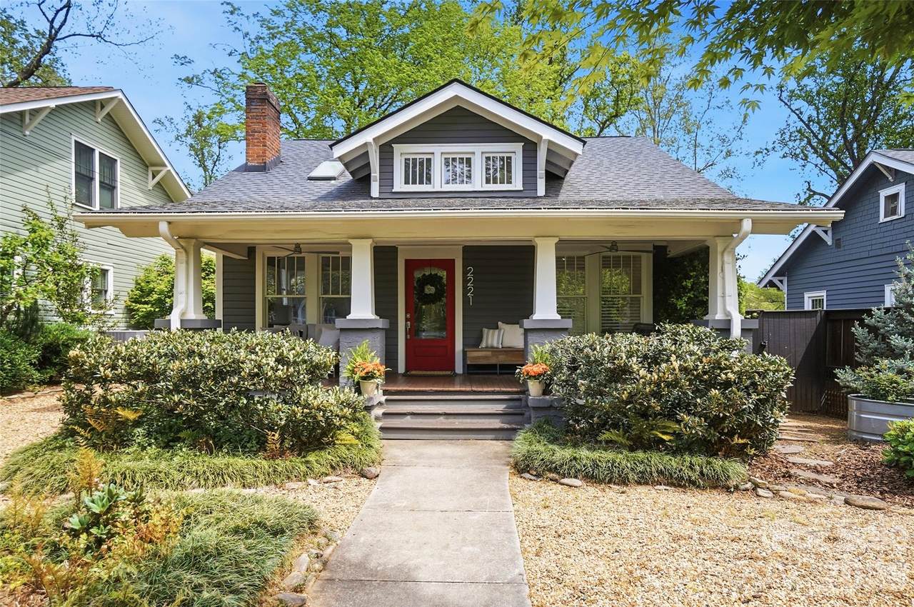 2221 8th Street - Photo 1