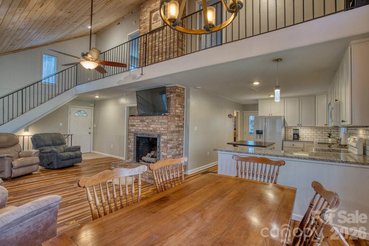https://bt-photos.global.ssl.fastly.net/cmls/1280_boomver_1_4368025-1.jpg