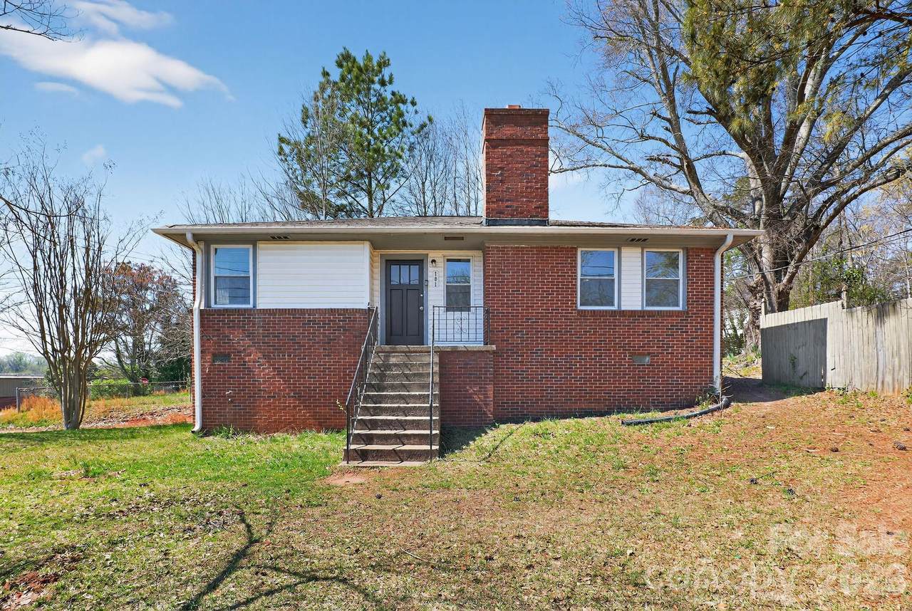101 Coleman Court - Photo 1
