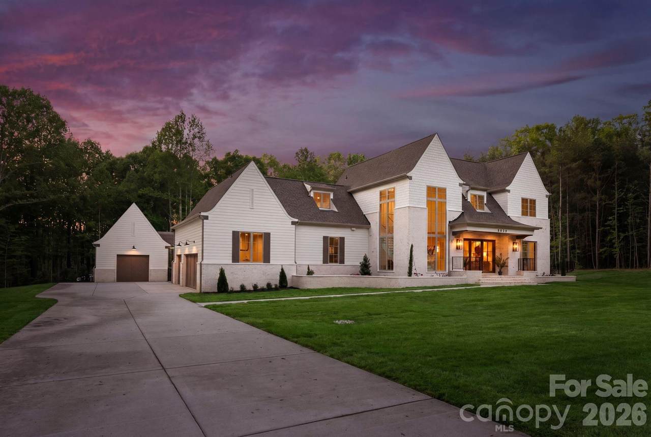 3035 Maple Way Drive - Photo 1