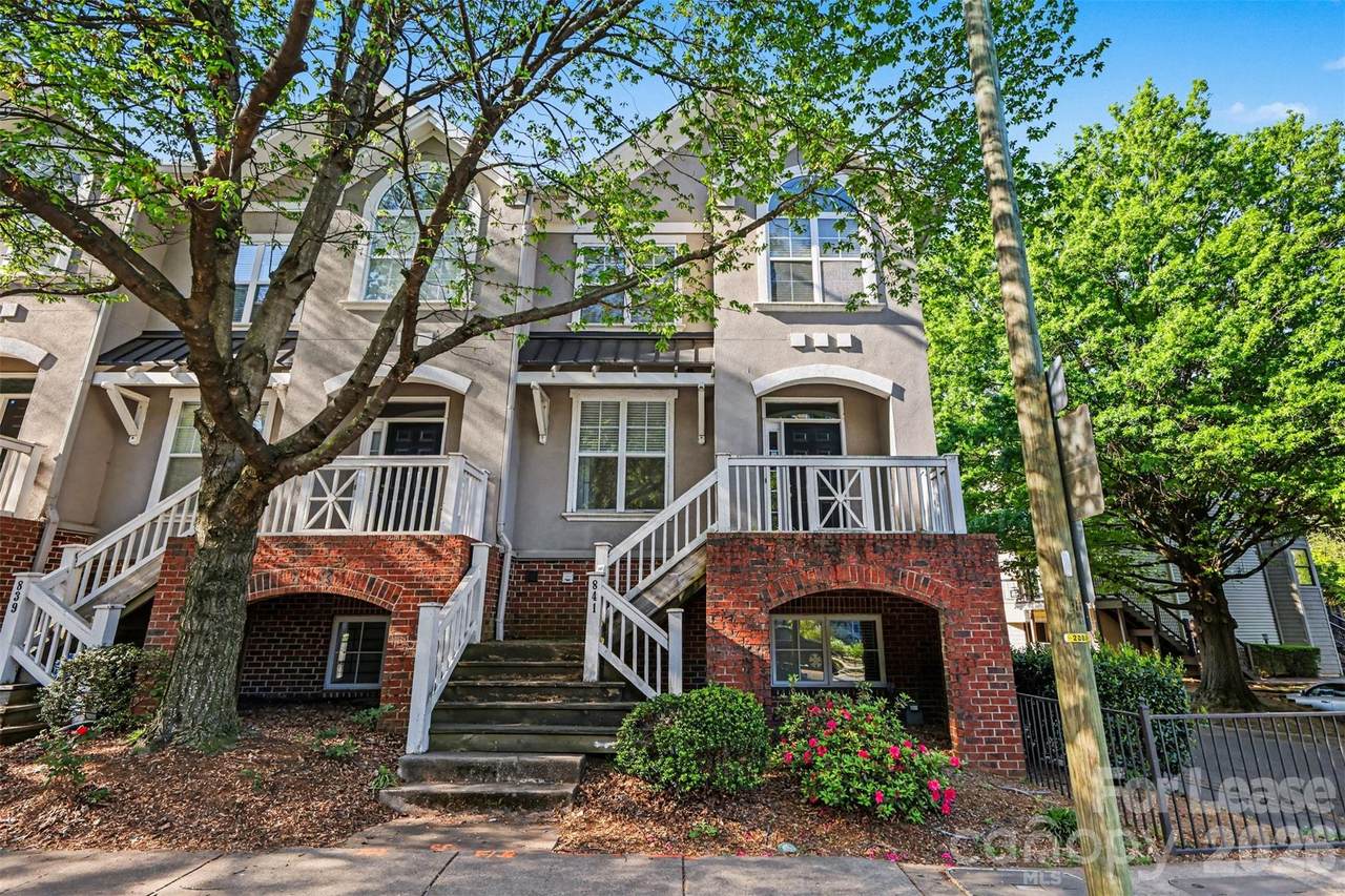 841 4th Street - Photo 1