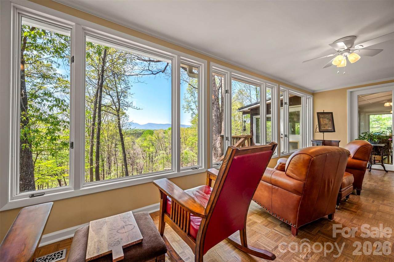 2825 River Road - Photo 1