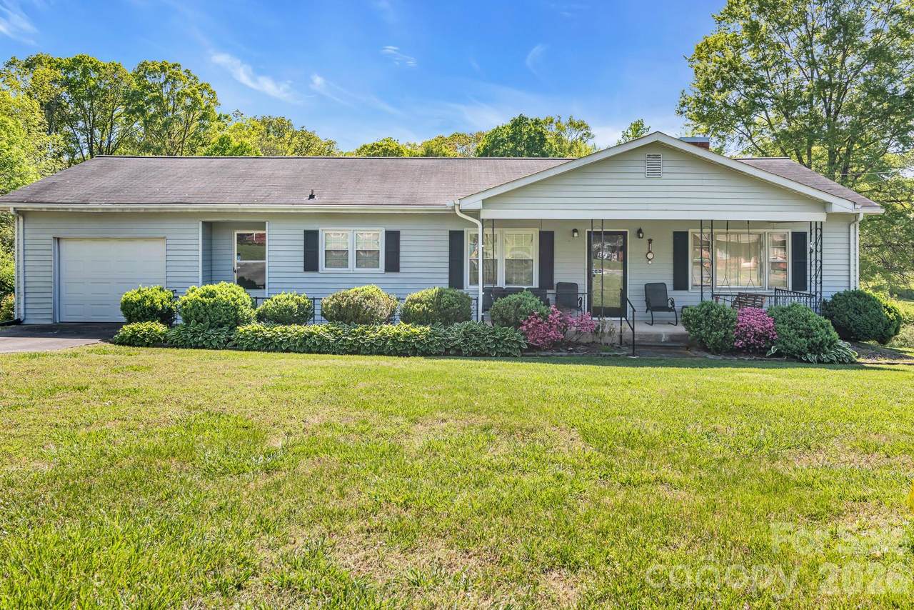 1325 Longview Avenue - Photo 1