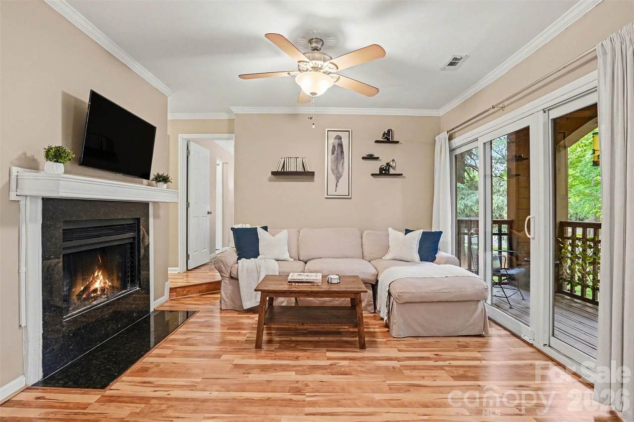 1109 Morehead Street - Photo 1