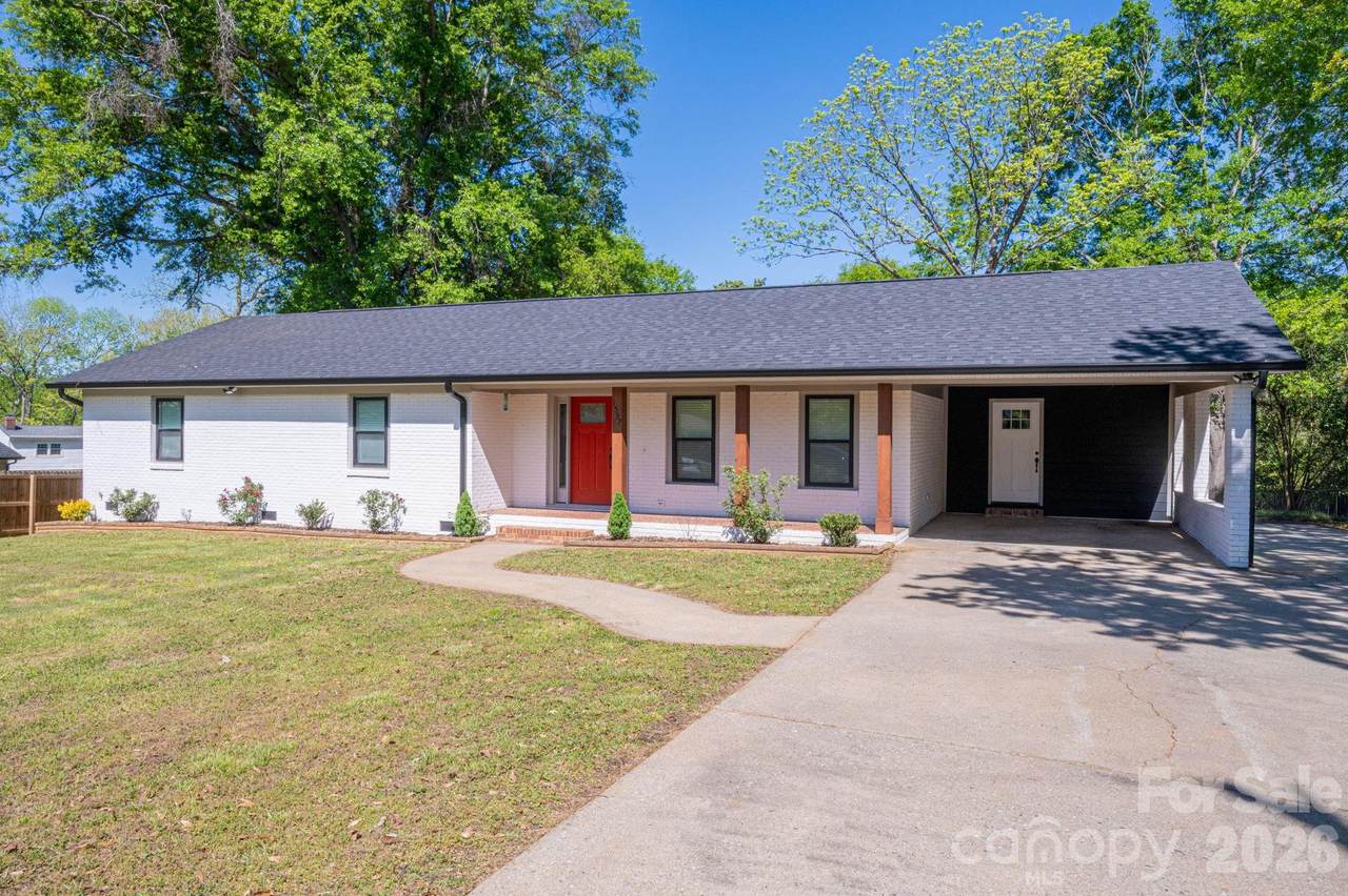 1537 Spangler Drive - Photo 1