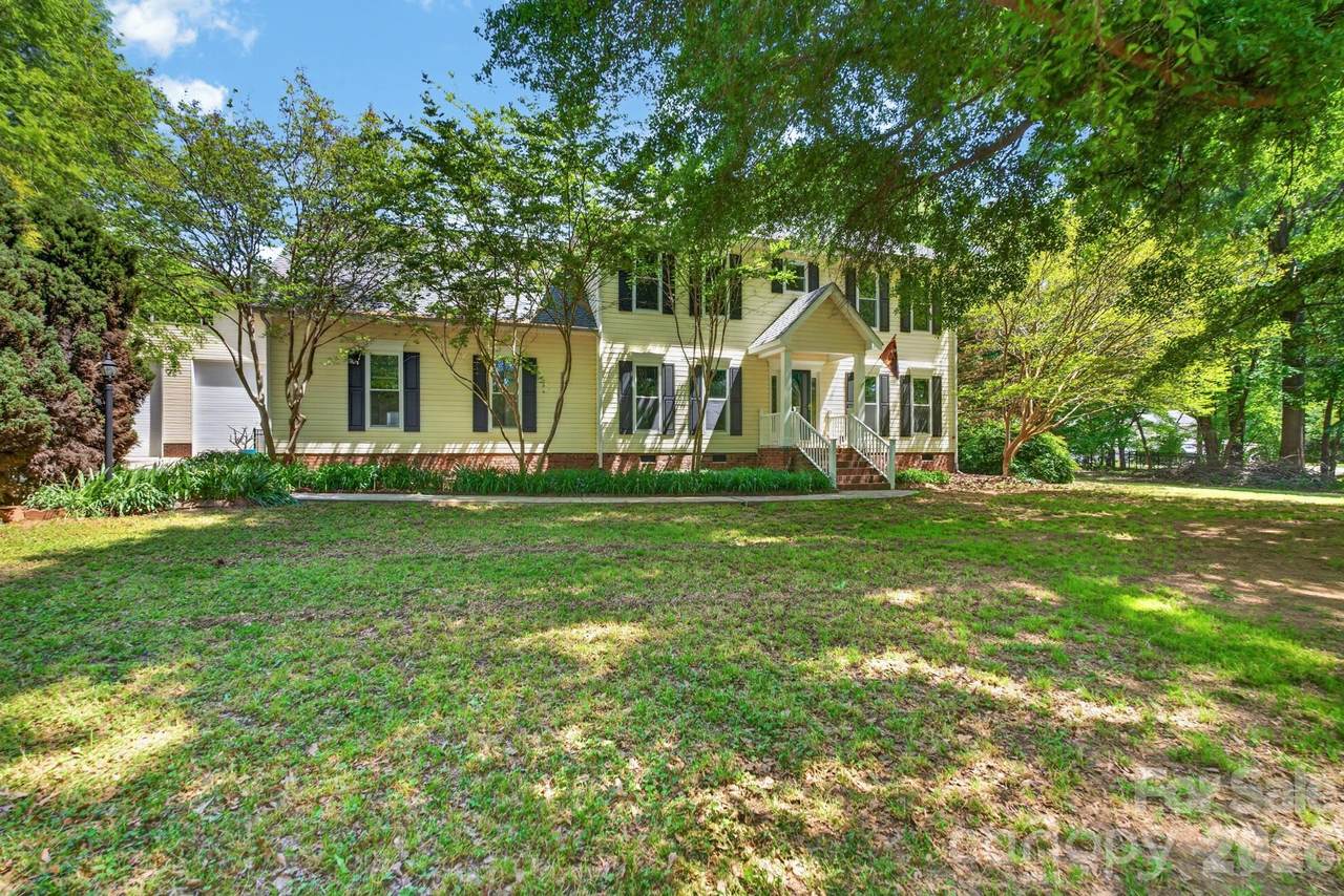 1820 Riva Ridge Court - Photo 1