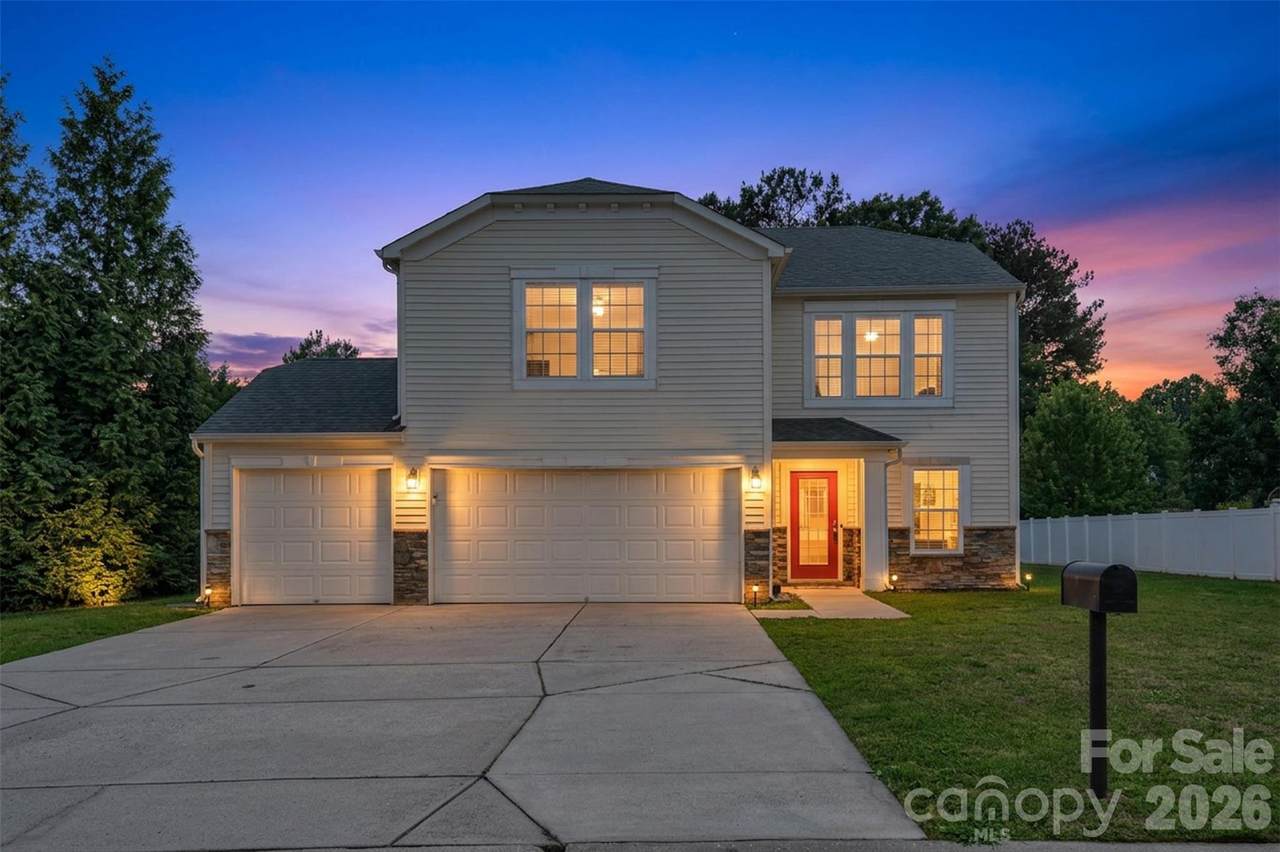 128 Longlea Drive - Photo 1