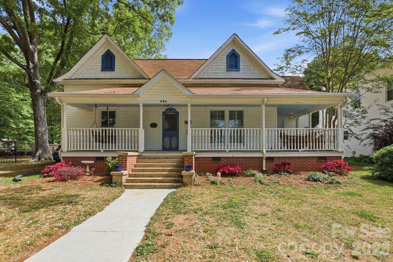463 Center Avenue - Photo 1