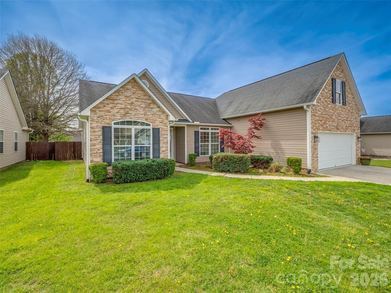 33 Hiawassee Road - Photo 1