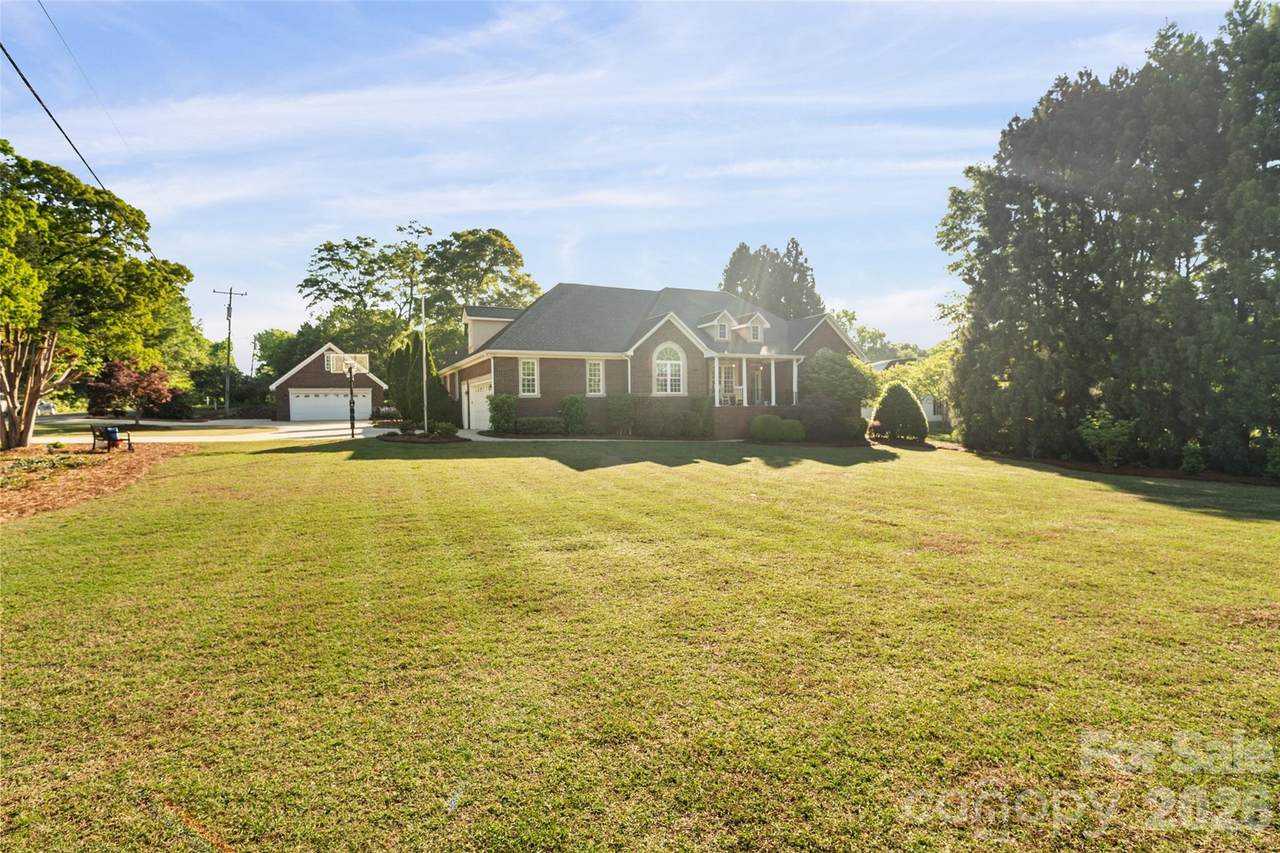 1701 South Point Road - Photo 1