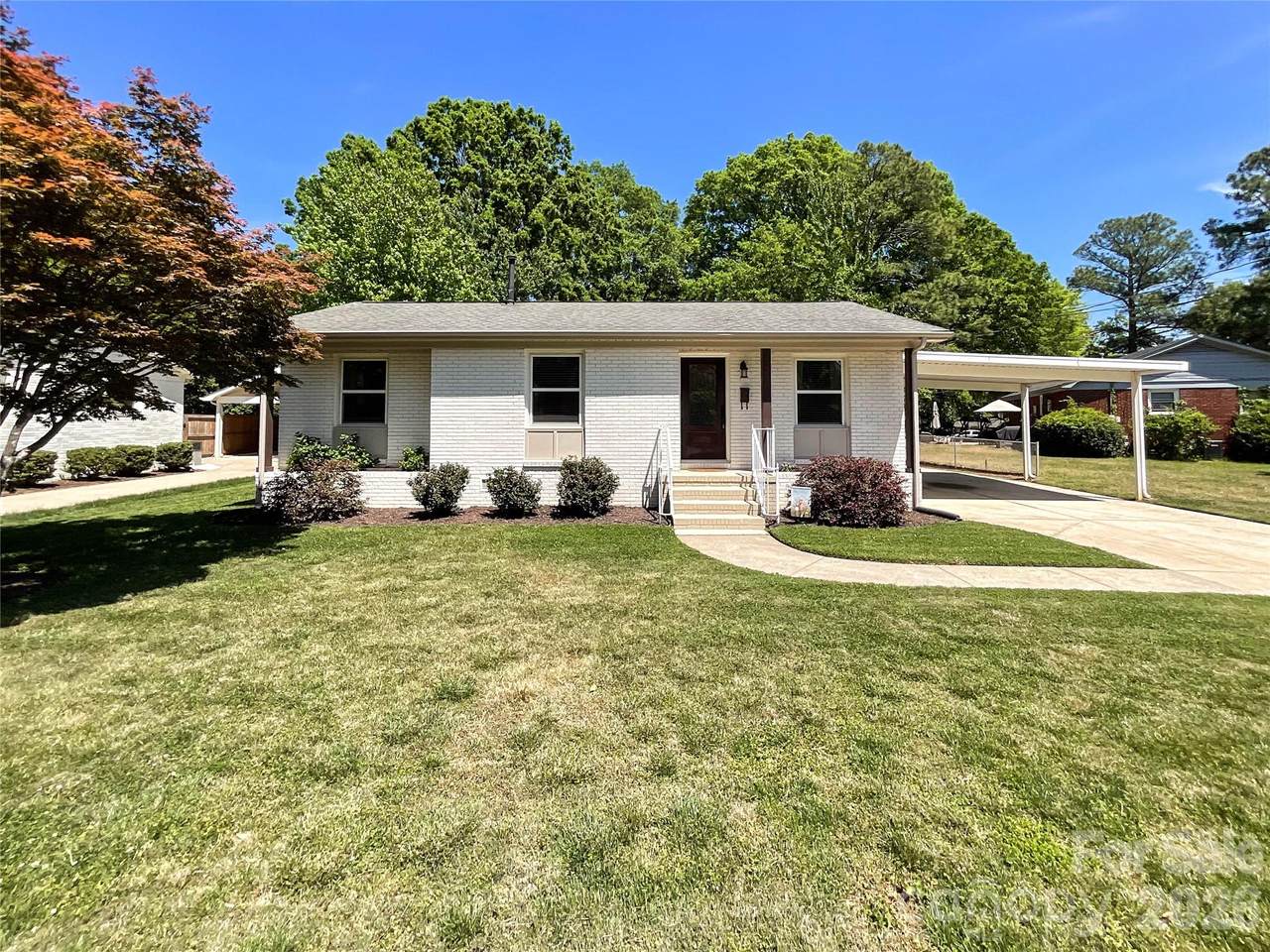 3827 Topsfield Road - Photo 1