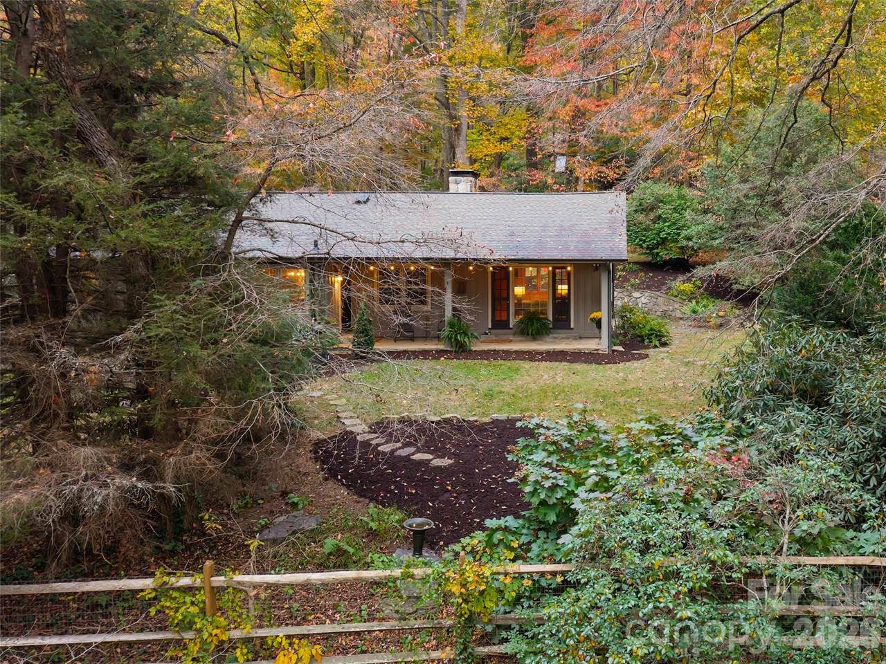 15 Meadow Lane - Photo 1