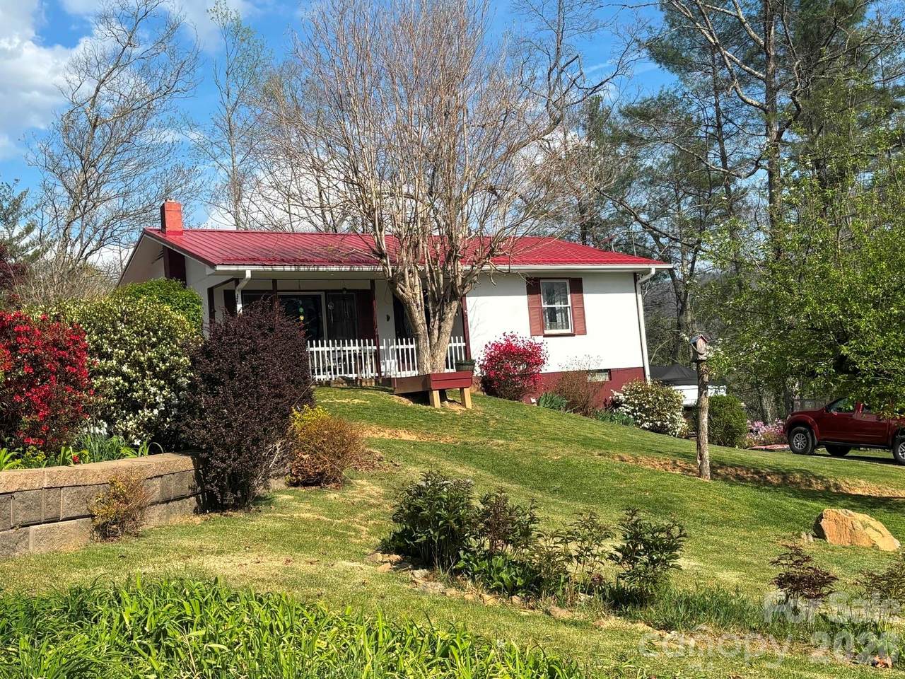 493 Franklintown Road - Photo 1