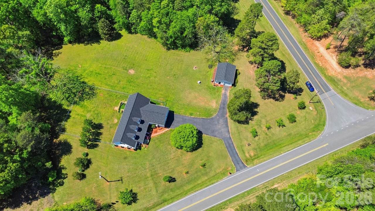 286 Battleground Road - Photo 1
