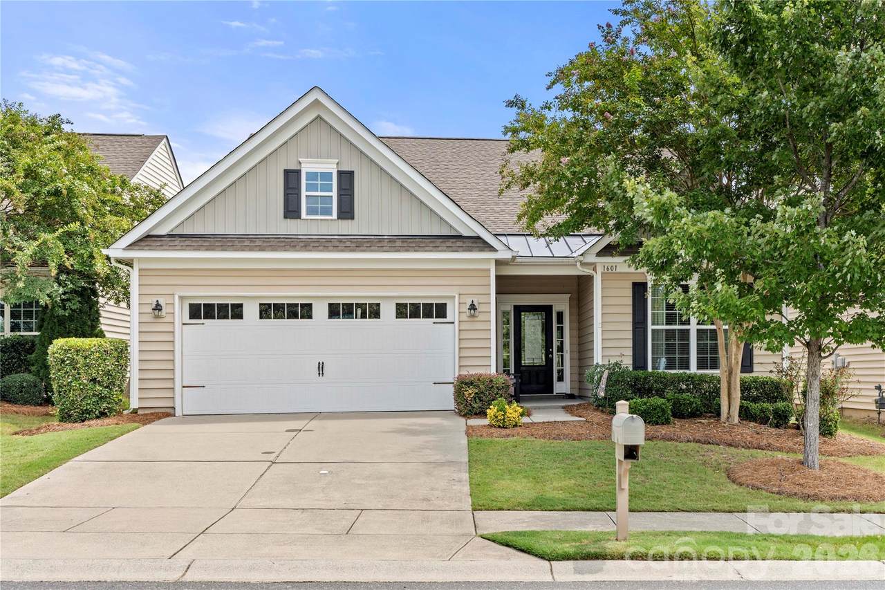 1601 Deer Meadows Drive - Photo 1