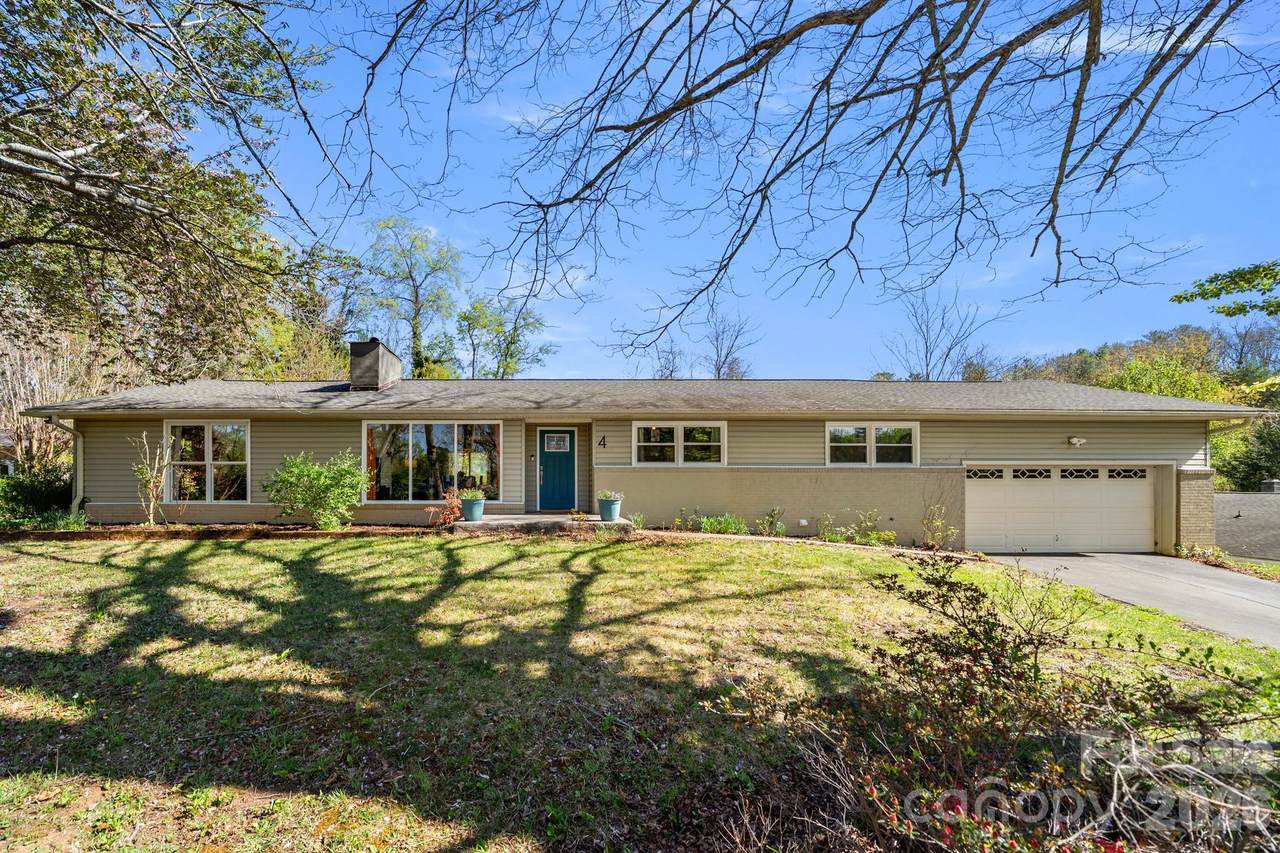 4 Austin Drive - Photo 1