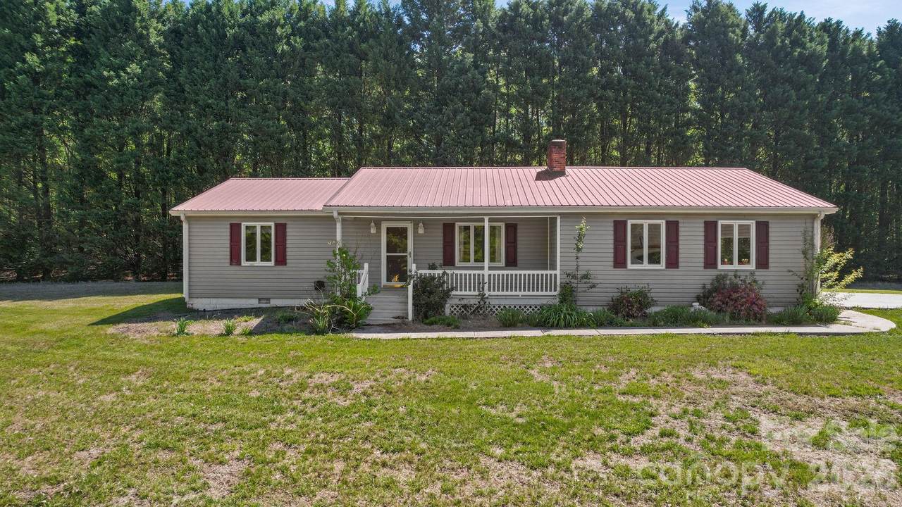 144 Pops Lake Road - Photo 1