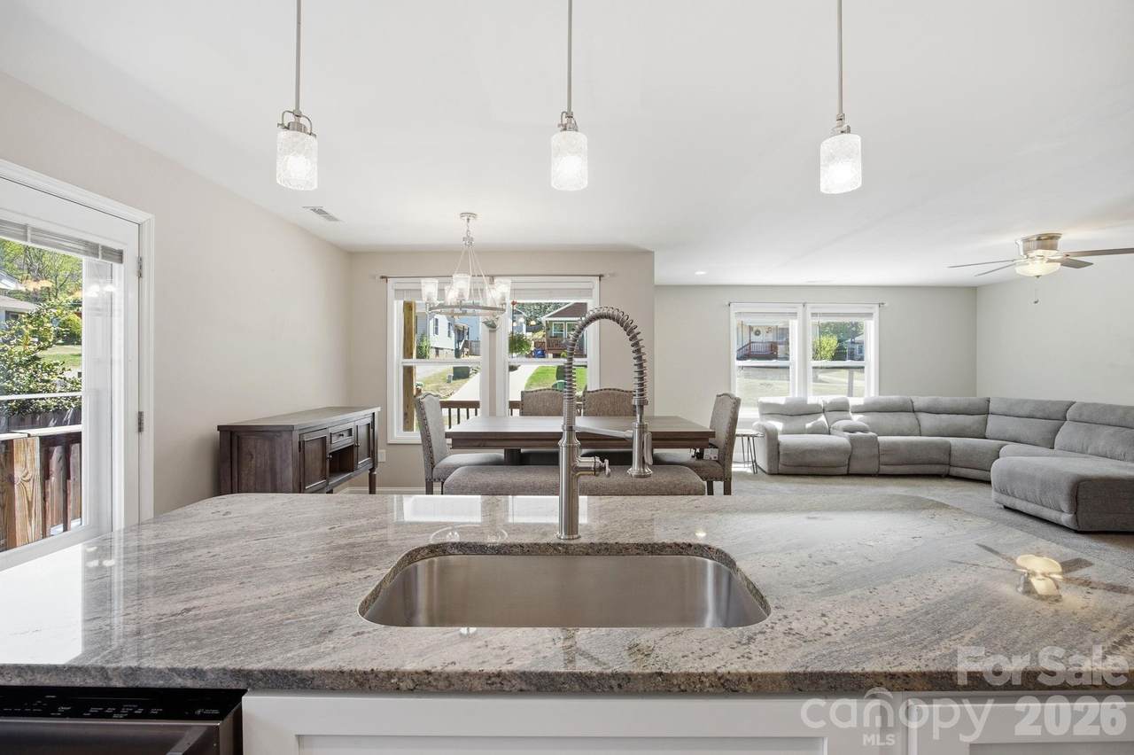 9 Half Moon Drive - Photo 1