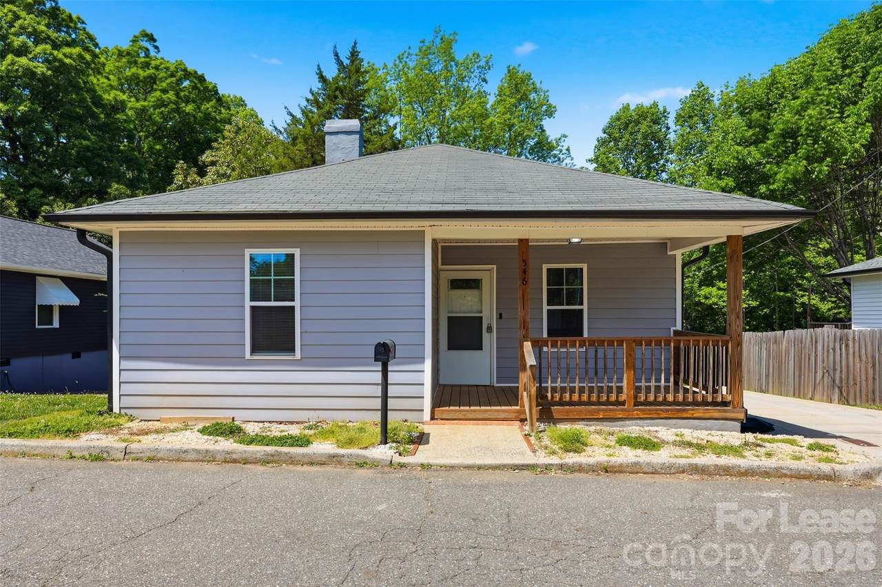 546 Baltimore Drive - Photo 1