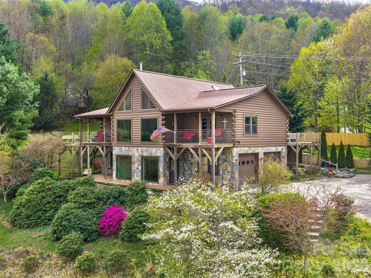 213 Rice Drive - Photo 1