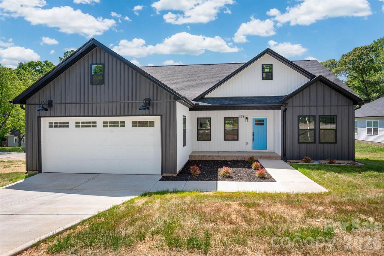 501 Snow Street - Photo 1