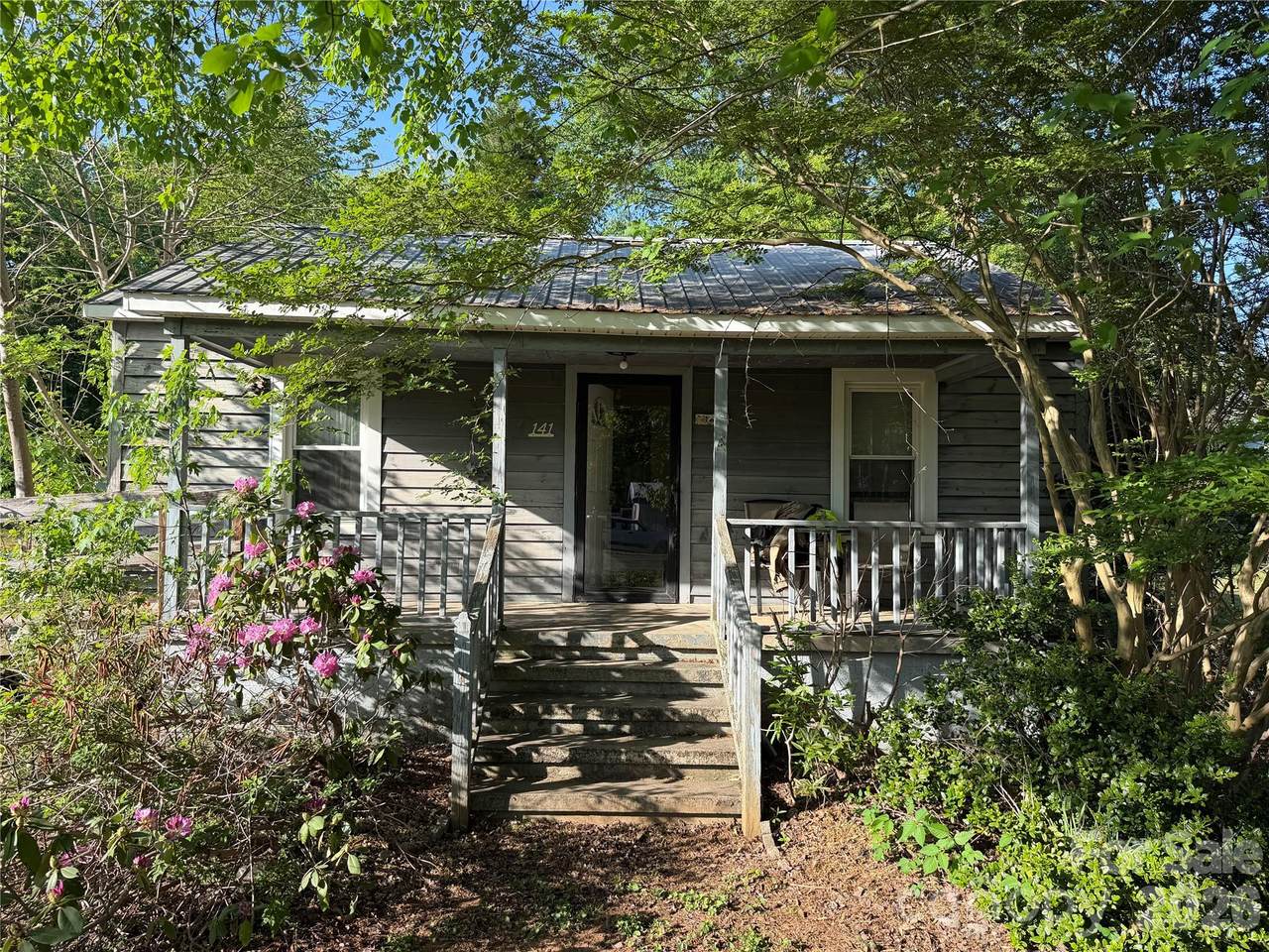 141 Walker Road - Photo 1