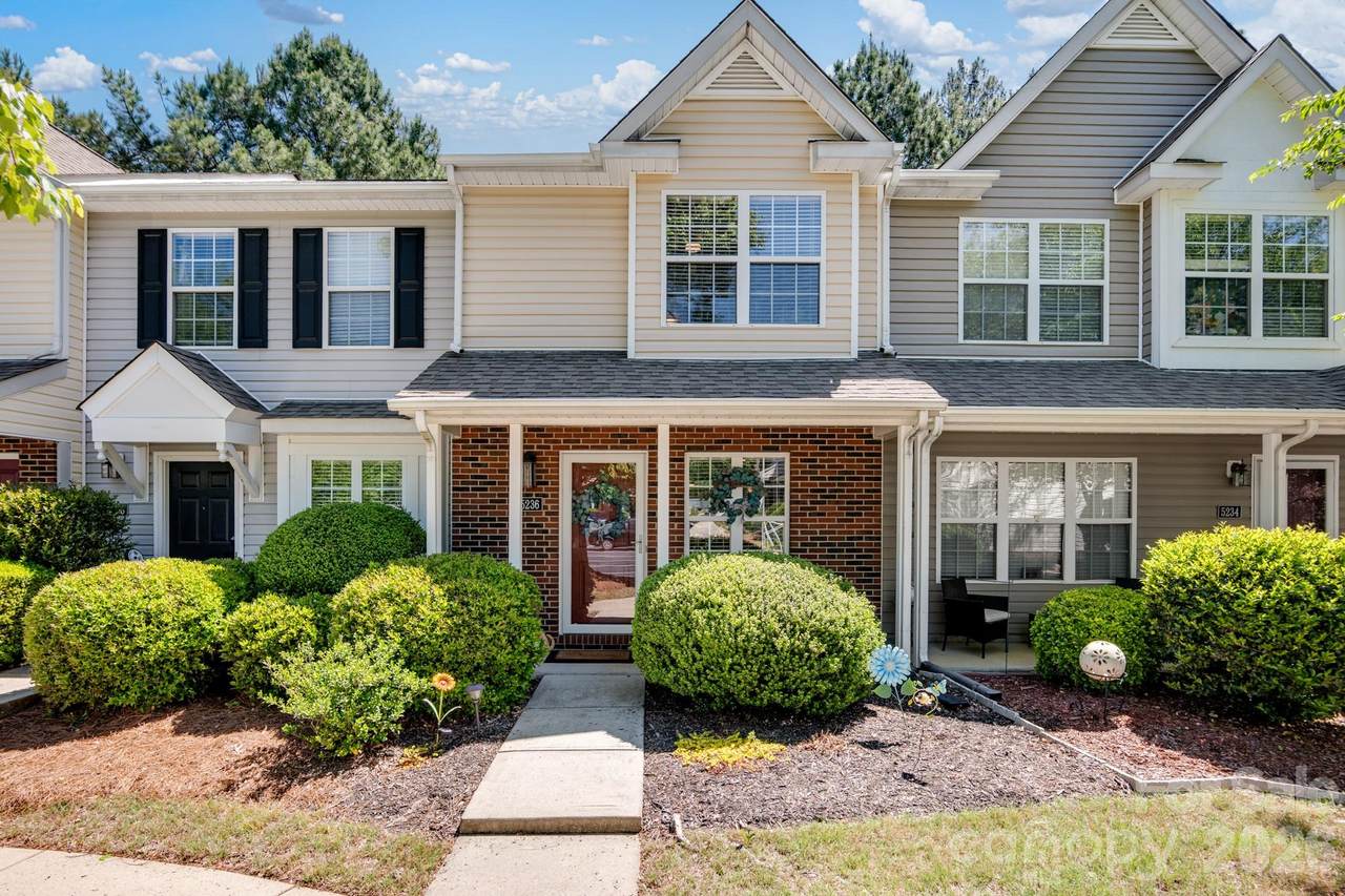 5236 Avon Court - Photo 1